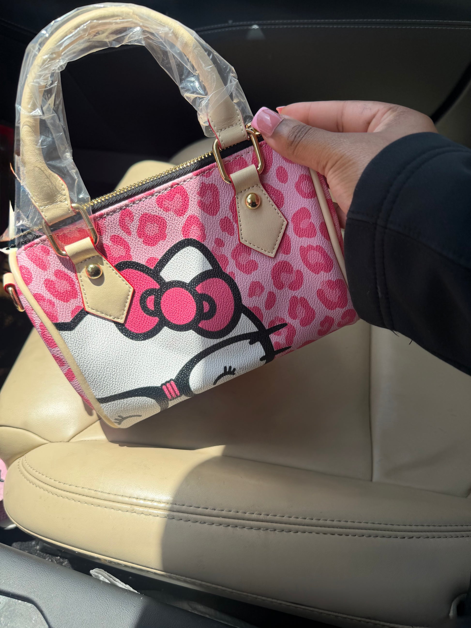 Pink Hello Kitty